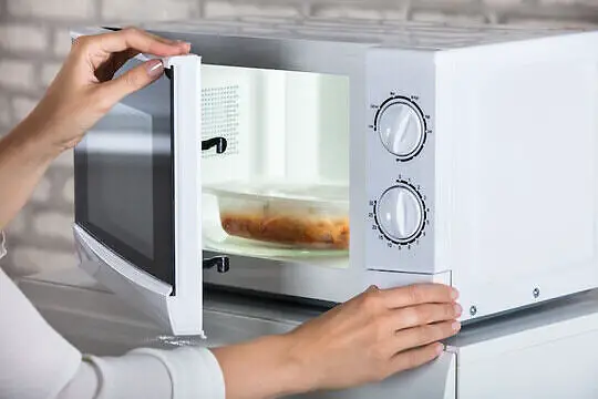 How to Make Bagel Bites in the Microwave