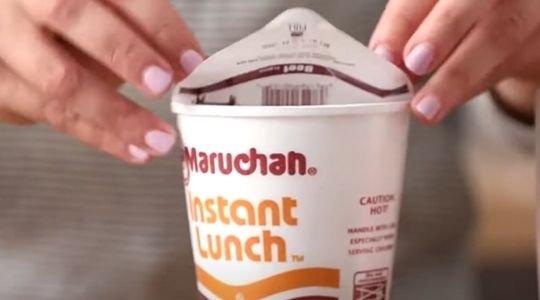 how to microwave the Maruchan ramen cup